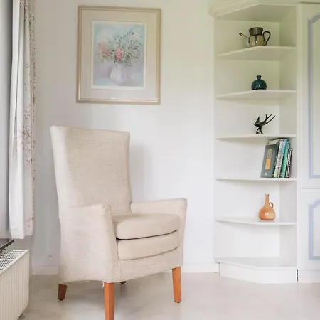 Vakantiehuis Les Randonneurs - Maison Spacieuse Avec Jardin