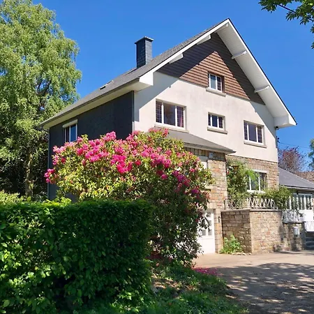Les Randonneurs - Maison Spacieuse Avec Jardin Holiday home Malmedy